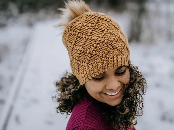 crochet Diamonds Beanie free pattern