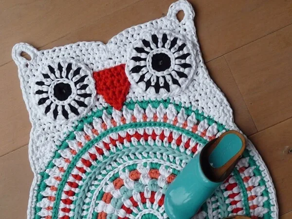 CROCHET OWL RUG