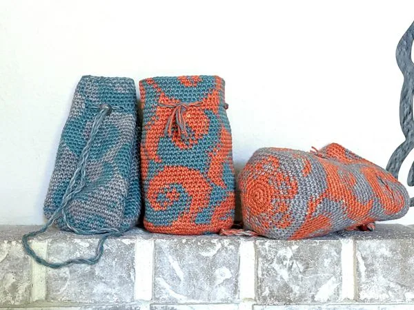 crochet Wave Breaker Bag free pattern