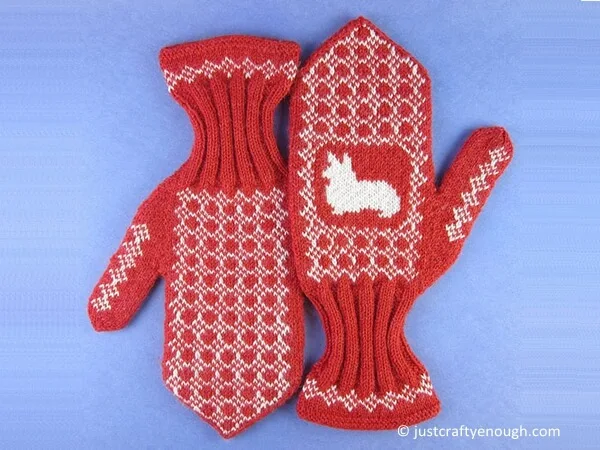 Elle’s Corgi Mittens