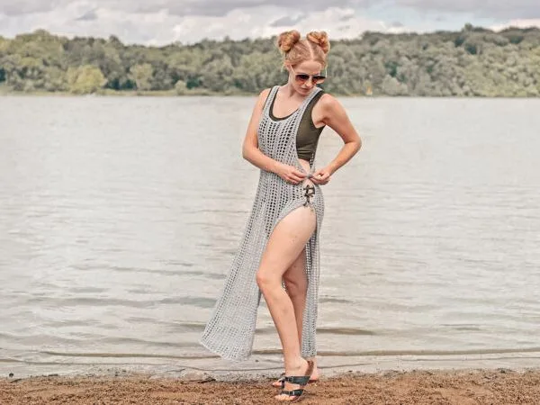 crochet Beach Daze Coverup free pattern