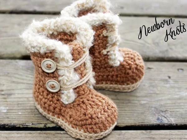 Boys or Girls Fur Trim Booties