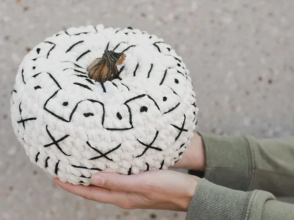 Mudcloth Crochet Pumpkin easy pattern