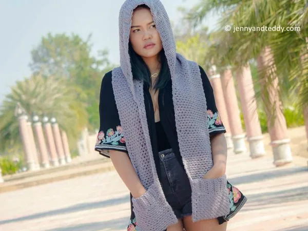 crochet Chloe hooded pocket scarf FREE pattern