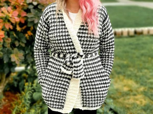 Houndstooth Comfy Cardigan