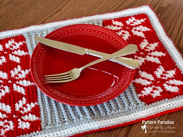 crochet Snowflake Placemat free pattern