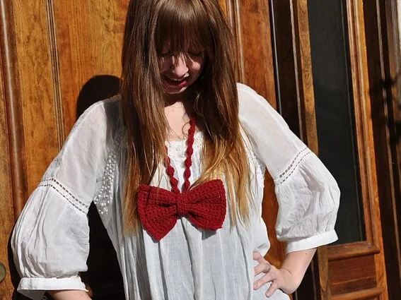 The Bowtie Necklace