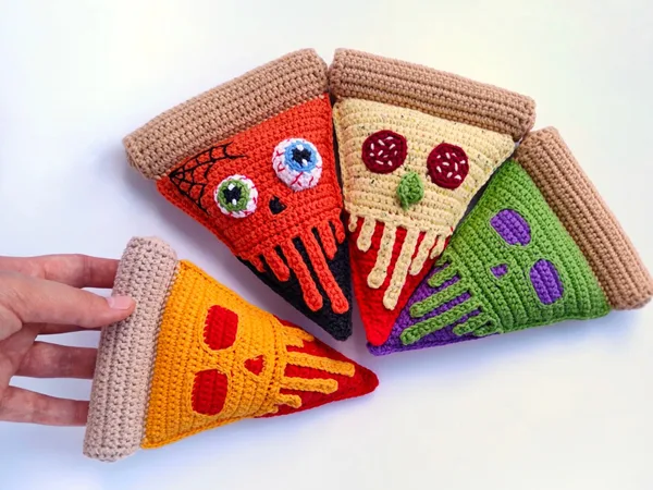 crochet Skull Pizza easy pattern