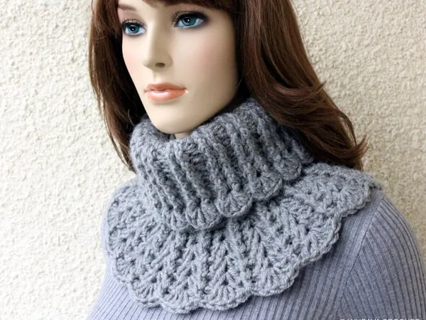 Chunky Crochet Neck Warmer Pattern