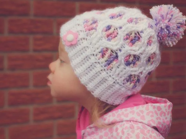 crochetVintage Love Slouchy Bonnet easy pattern