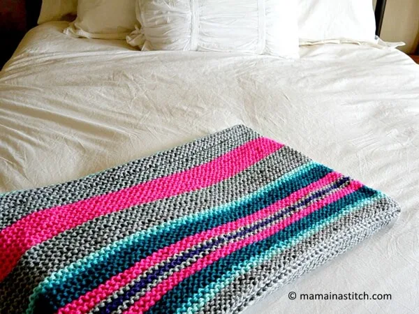 Easy Native Stripes Knit Blanket