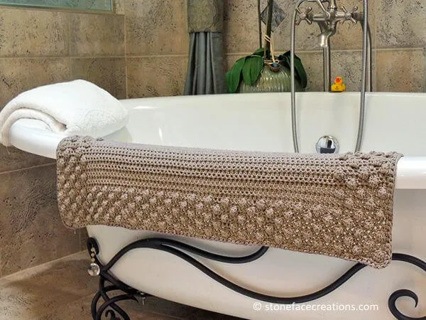 Pretty Puff Bathmat
