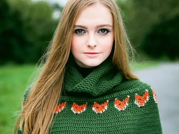 Women's Foxy Cape