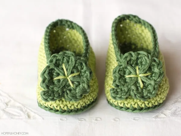 St Patricks Day Shamrock Baby Booties