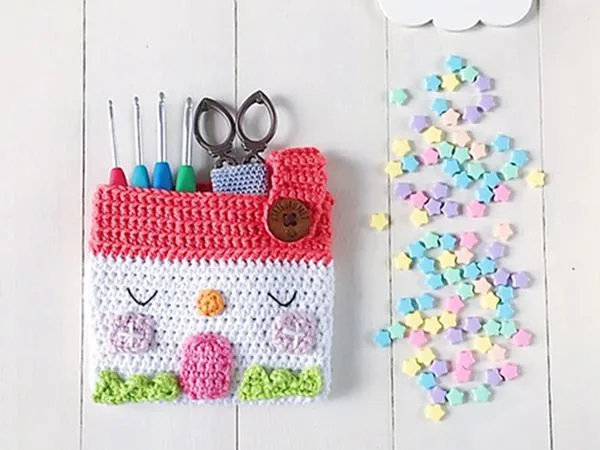 House pouch