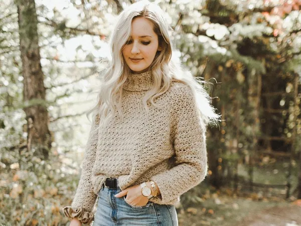 crochet Chainette Turtleneck Sweater easy pattern
