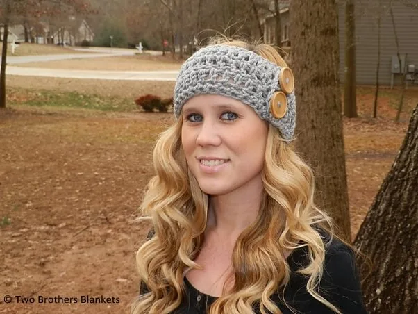Amelia Chunky Ear Warmer with Buttons