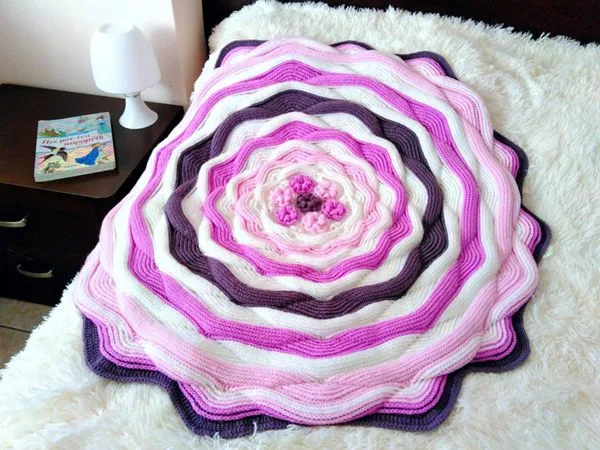 crochet Sweet Baby Girl Afghan easy pattern