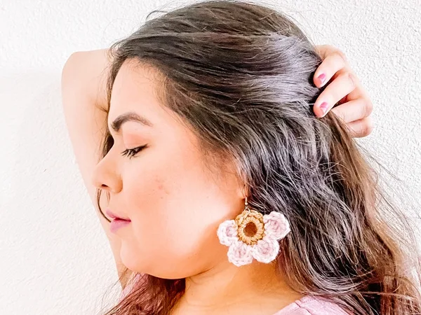 crochet Flower Earrings free pattern