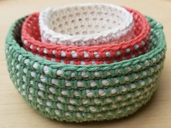 crochet CORD NESTING BOWLS free pattern