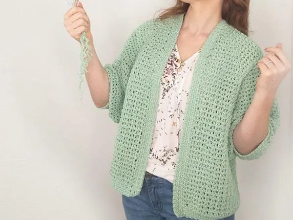 crochet Spring Raglan Cardigan free pattern