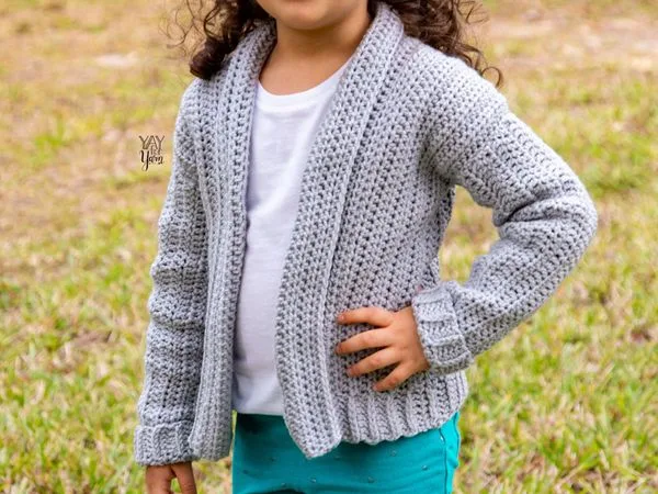 crochet Mini Cozy Cardigan free pattern