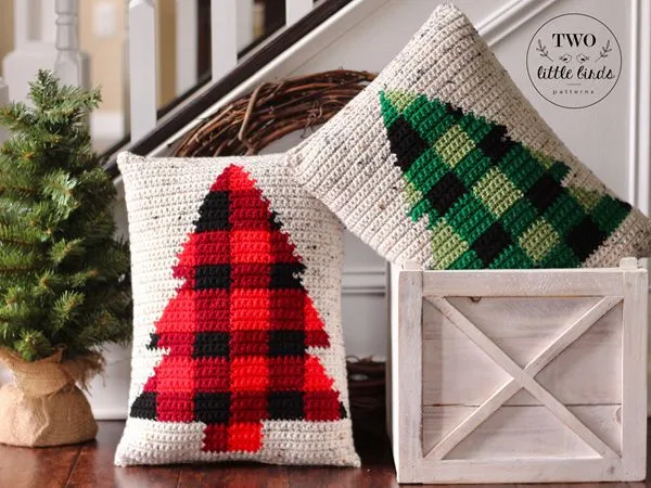 The BUFFALO SPRUCE Pillow