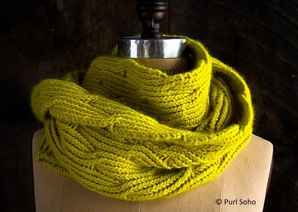 Reversible Rivulet Scarf
