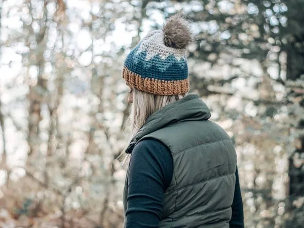 crochet Mountain Range Hat pattern