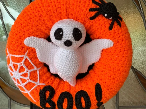 Halloween Ghost Wreath