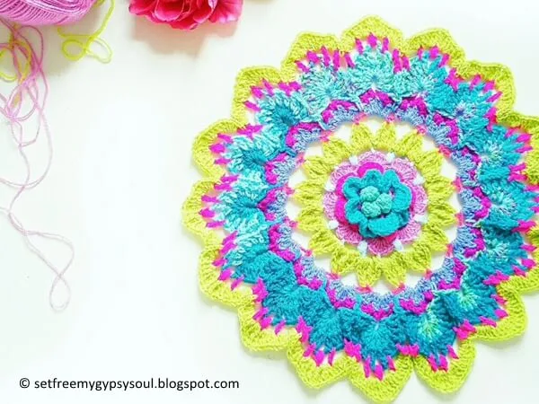 Big Flower Mandala Blue Bubblegum Betty