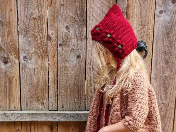 crochet Fleur Bonnet free pattern