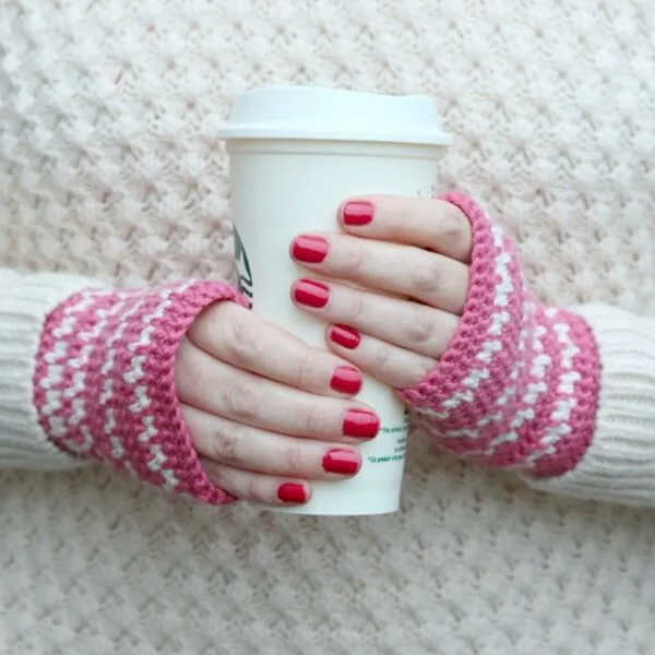 Spike Stitch Crochet Handwarmers