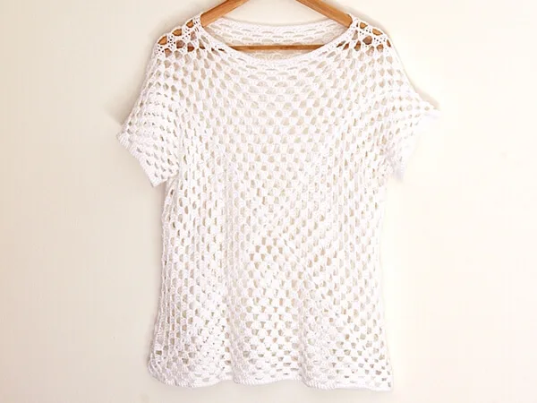 DIY GRANNY SQUARE CROCHET TOP