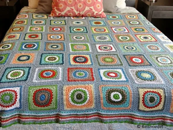 Textured Circles Blanket