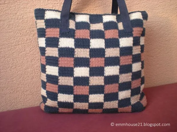 Tapestry crochet bag