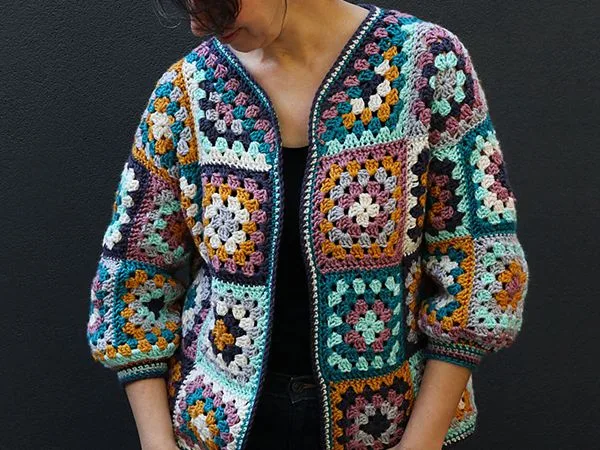 crochet Everyday Granny Square Cardigan free pattern