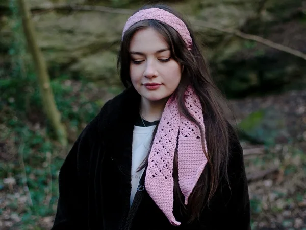 crochet Lacy Hair Scarf free pattern