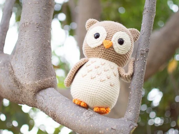 crochet Aldric the Lovely Owl easy pattern