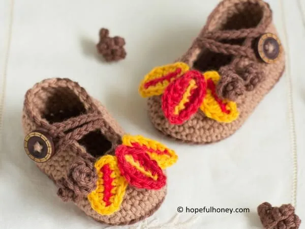 Autumn Oak Baby Booties