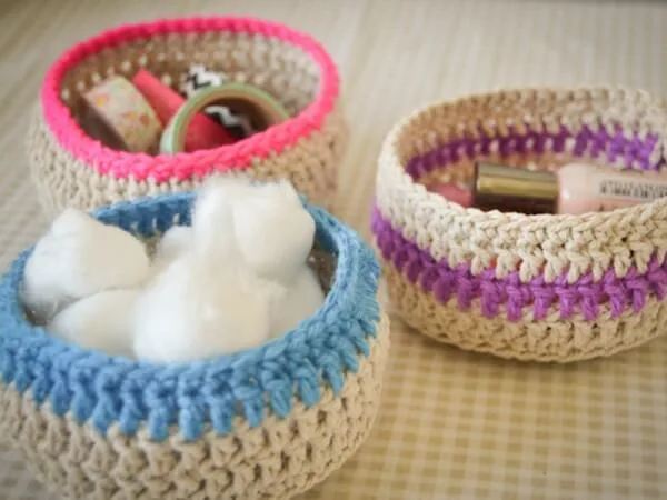 LOVING…CROCHET BASKETS
