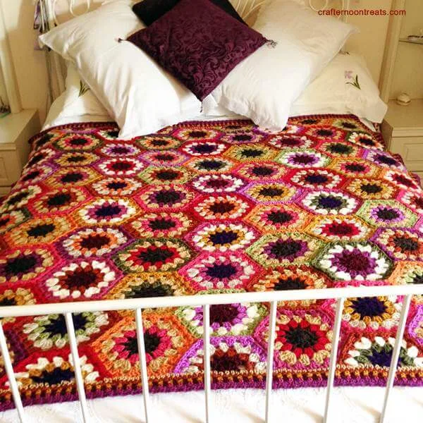 Autumn Colours Chunky Hexagon Blanket
