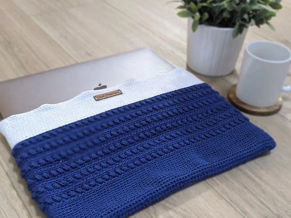 crochet Oceano Laptop Case free pattern