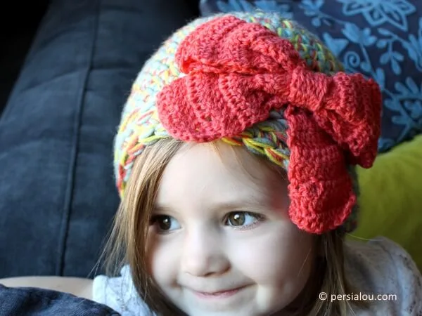 Multi-Strand Big Bow Hat