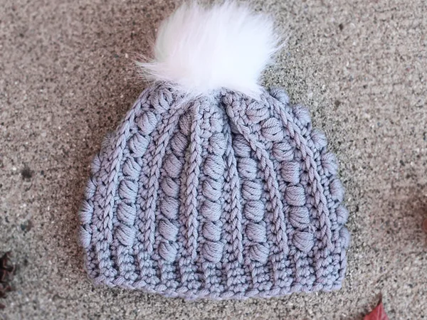 crochet MALIA NEWBORN BEANIE free pattern