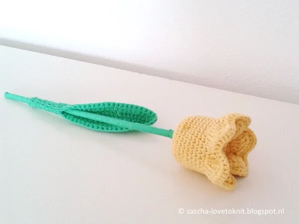 crochet a tulip