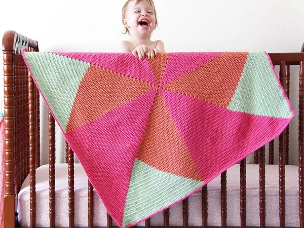 Crochet Pinwheel Blanket