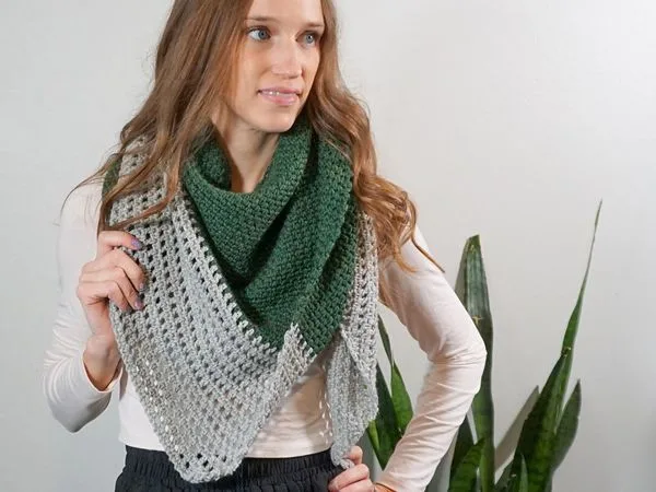crochet Egmont Shawl free pattern