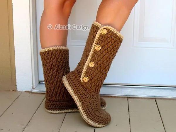 Buttoned Women's Boots
