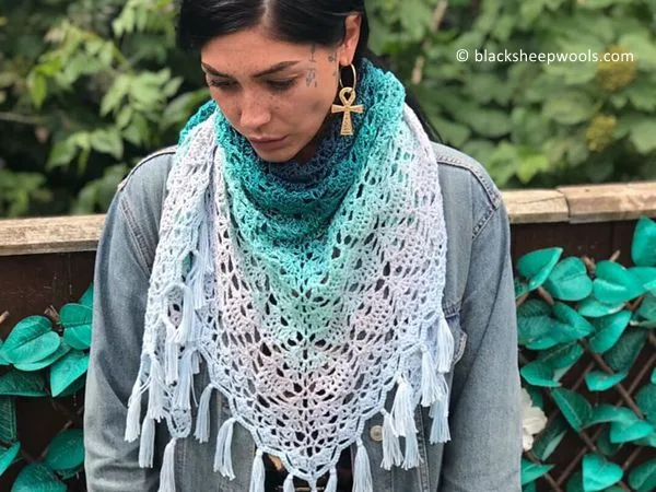crochet Peppermint Tea Triangle free pattern